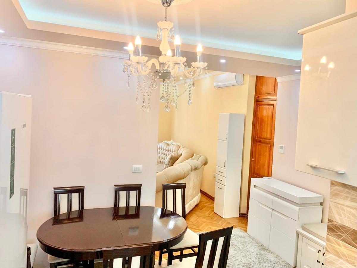 Apartamento Belgrade Heart Of A Historical Center Exterior foto