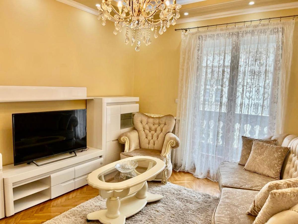 Apartamento Belgrade Heart Of A Historical Center Exterior foto